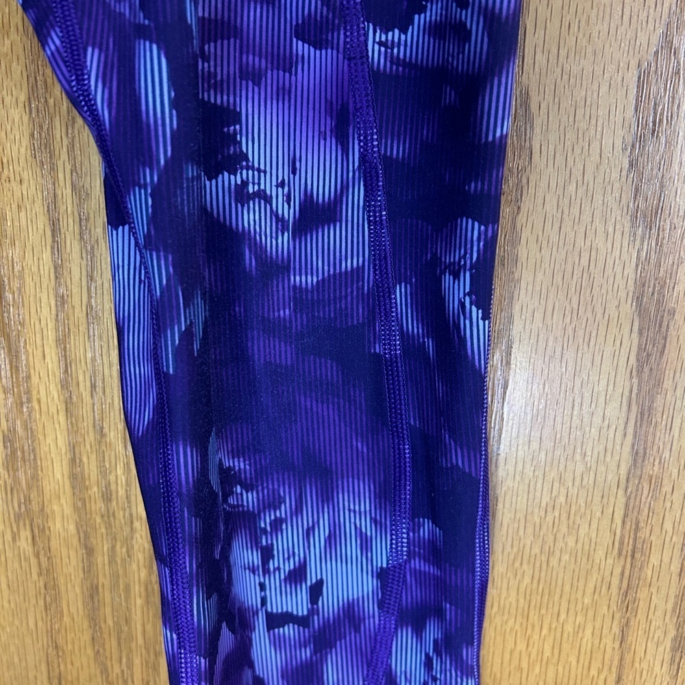 Athleta Rainier Tights Medium Purple Floral High Rise Pocket Leggings - Picture 5 of 7
